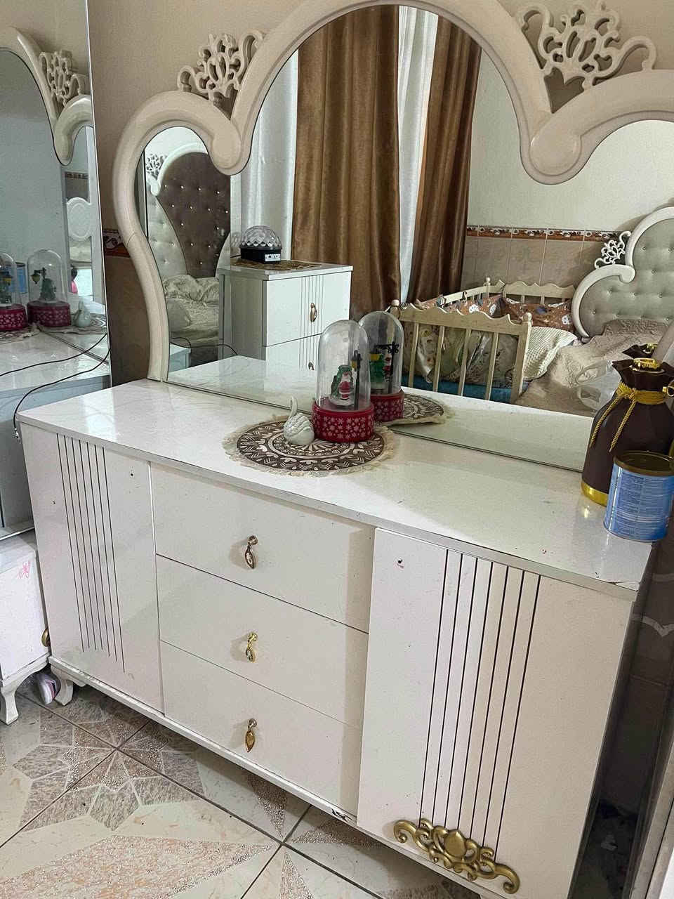 غرفة تركي نظيفة فقط المجرات يحتاجلهم تعديل العنوان بعقوبة التحرير


**إذا كنت صاحب هذا الإعلان وتريد حذفه لأي سبب، رجاءا أرسل رسالة إلى الدعم الفني**