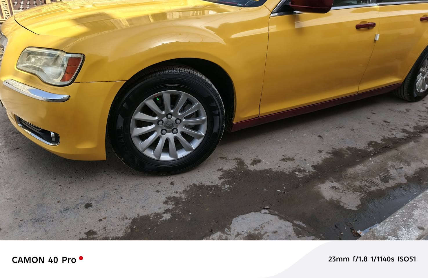 سلام عليكم كرايسلر اوبامه 2013 للبيع  صبغه جديده فرن بيها بس جاملغ أمامي بدون دواخل كير ماوس مكينه 3600 حداديه أماميه خلفيه جديده تخم تاير جديد لايتات زنون منظومة غاز 80لتر بعدها بل ضمان داخل جلد شاشه جبيره مانقصها أي شي بوجهك علا باب الله مكينه كير جدد رقم بغداد مصفرة هيئه وغرامات مكاني بغداد السعر 157 وبيها مجال شي قليل لشراي الميعجبه السعر يعبر المنشور رقمي /***********
