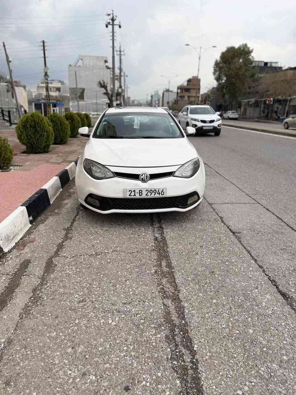 به ناوي خواي گه وره هاوريان ام MG بو فروشتن  ام جي شه ش 2014 به شه رتي گيرو مه كينه پاك ماوته وه مه كينه 16 بي توربو اوتوماتيكه  سعري 70 معامله بو پيوه ندي *********** تكايه تيل بو خوي بكه ن هيچي لي نازانم رجاآ السليمانية, العراق
