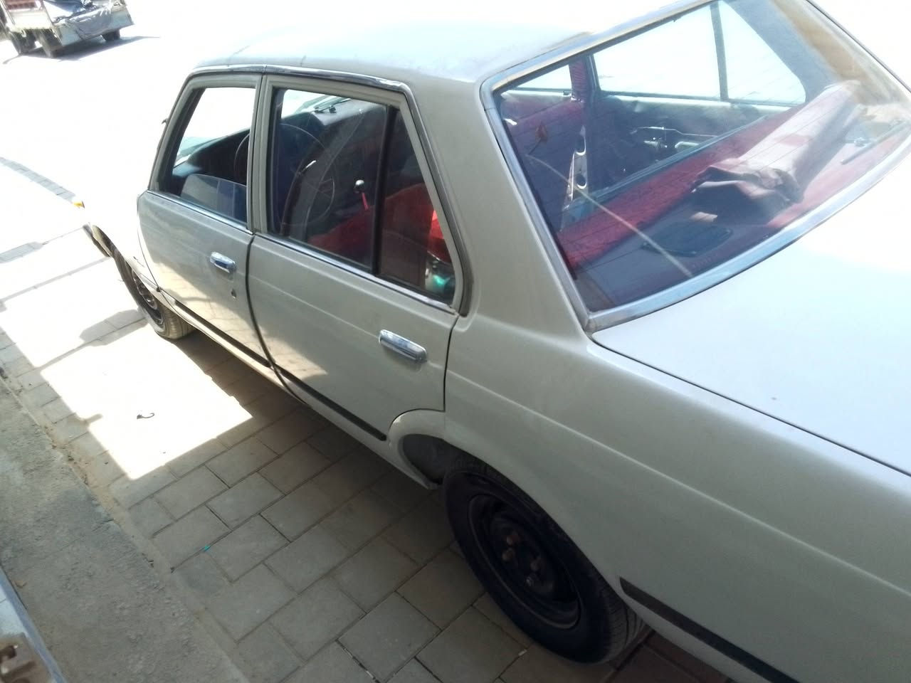 السلام عليكم كرونه موديل 80البيع هاتف ***********
