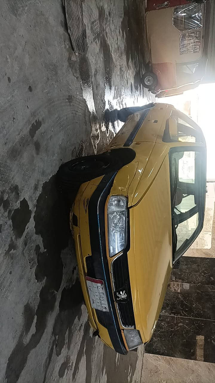 بيجو لميس موديل 2015 سياره كير ومكينه مكفولات لاتنقيص ولاتبخير تخم تاير بيهه هسه شاده جديد كهربائيات كله شغاله سنويه لل27 تحويل مباشر بيهه ضربه بجاملغ الامامي ومبدل ولكشر شوف العين صدرهه الخلفي تعبان فقط ***********
مكاني بغداد الشعب سعرهه قفل 22 وعليهه هيئه سنتين ع مشتري اقره المنشور واتصل كلشي ذاكر
