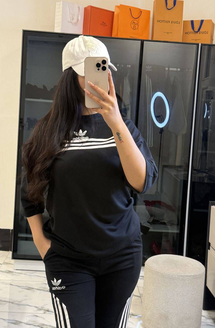 تراك نسائي رياضي
الخامة: توفيليس مطاط

القياسات:L. XL. 2XL.3XL

السعر: 12 ألف 

مع عرض التوصيل: 3 لكافه محافظات العراق


**إذا كنت صاحب هذا الإعلان وتريد حذفه لأي سبب، رجاءا أرسل رسالة إلى الدعم الفني**