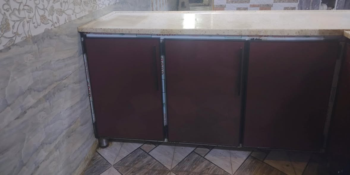 سلام عليكم كاونتر للبيع
السعر 600 مكاني الشعب


**إذا كنت صاحب هذا الإعلان وتريد حذفه لأي سبب، رجاءا أرسل رسالة إلى الدعم الفني**