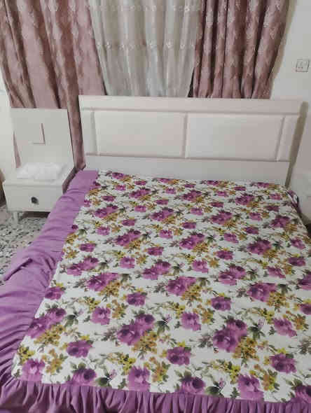 سلام عليكم غرفه تركيه البيع ماصرله شهر عندي سعر 650 الف وبيه ماجل العلوان بغداد المدائن رقم الهاتف ***********
