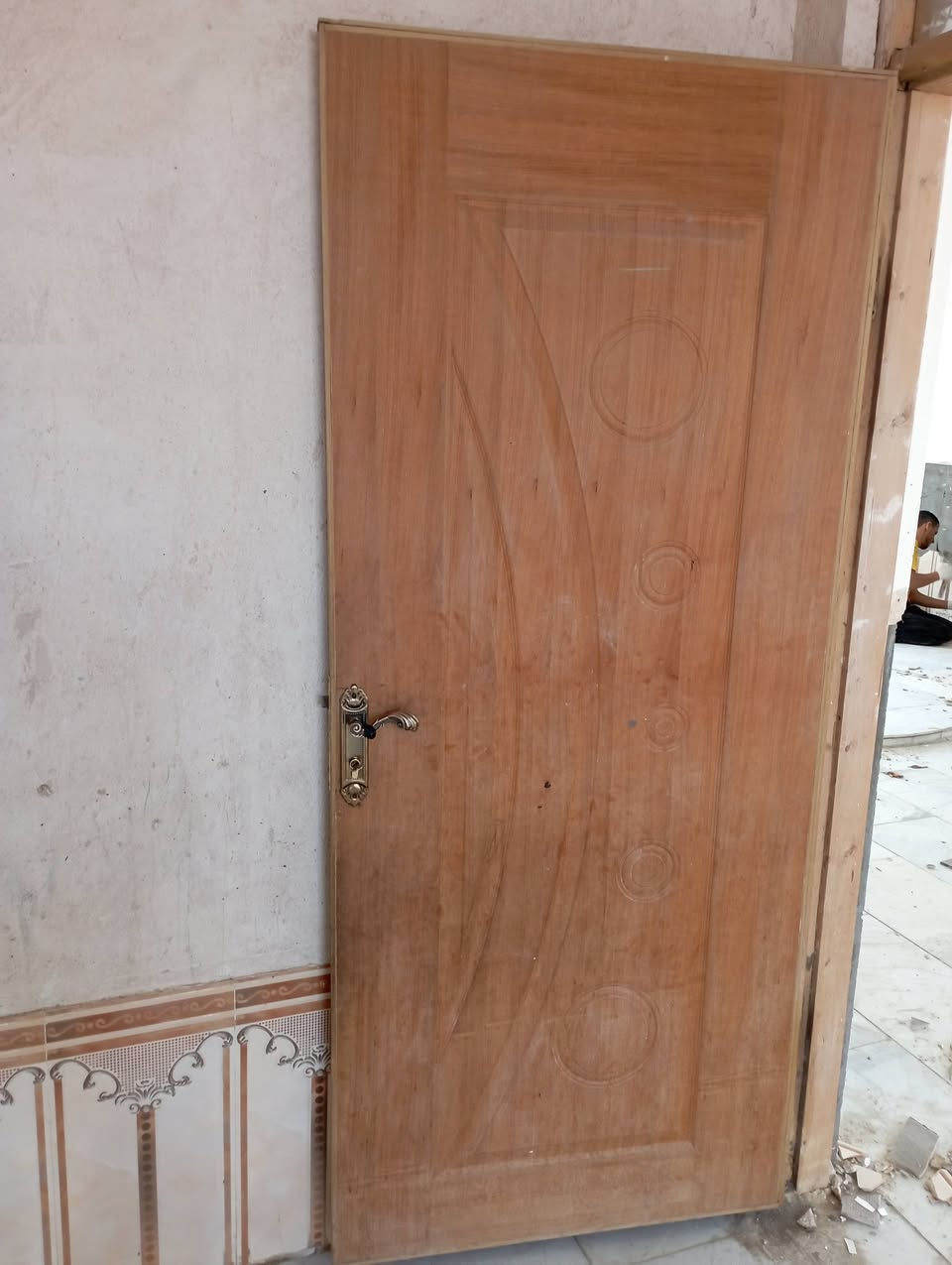 السلام عليكم
بيبان خشب نظيفات جدًا، استخدامهن قليل تزكام.

العدد: 5 بيبان.

البيع كلهن سويّة. 

المكان القاسم ع ***********
