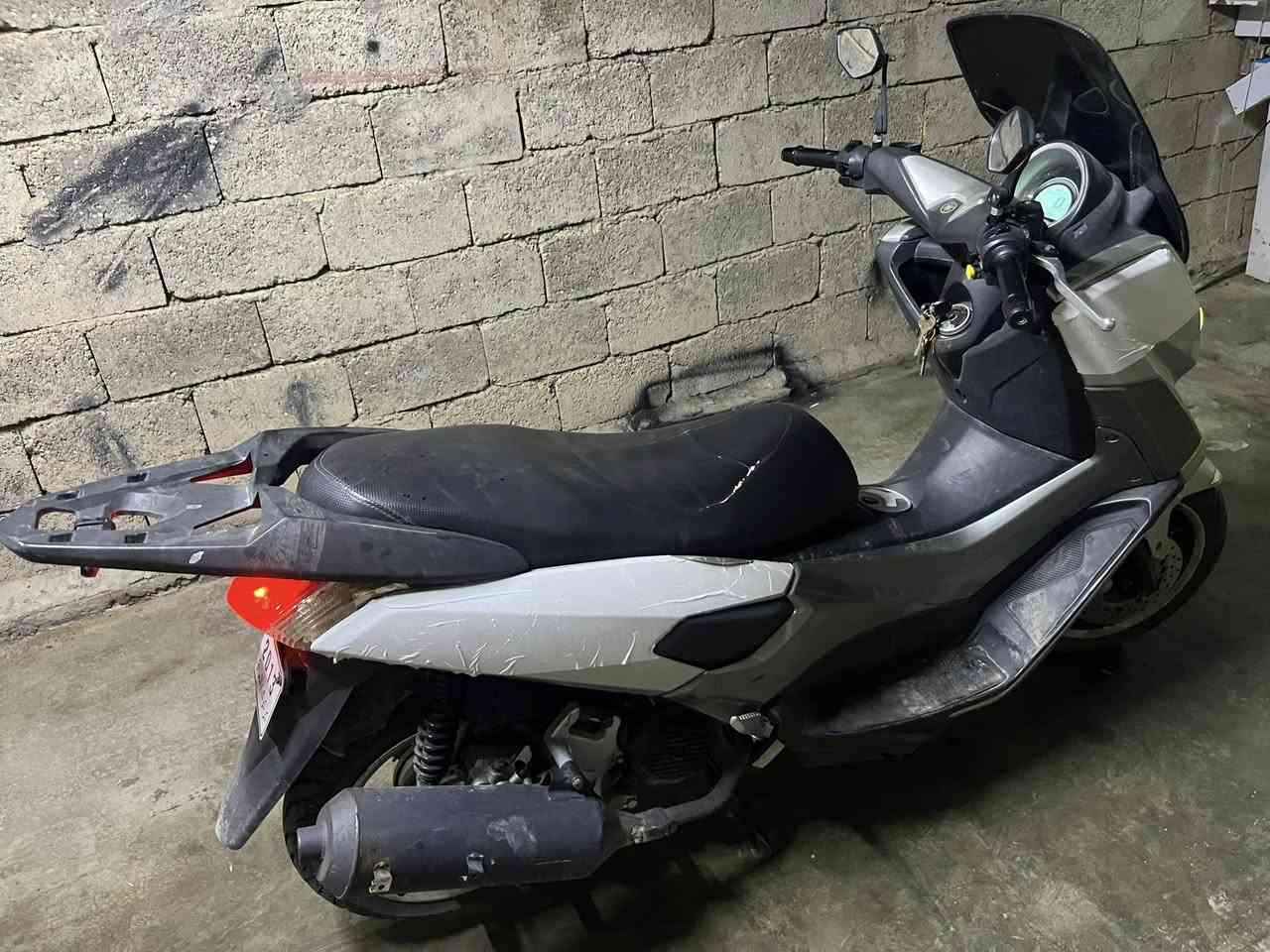 سلام عليكم تي ماكس محرك يوبين ماطور مابي اي عيب حيل ناعم تايرات جديد باتري جديد  سعر مليون 100بي مجال رقم موبايل ***********
