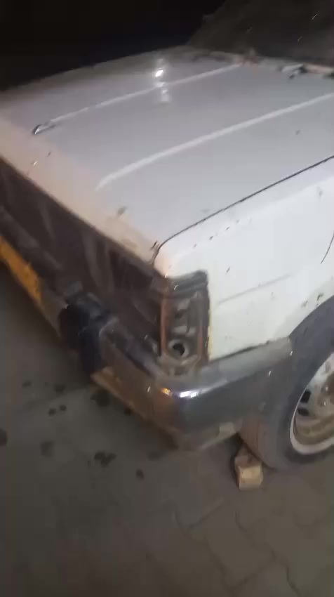 السلام عليكم بكم موديل 88 نيسان رقم صلاح الدين السياره متروكه العنوان بغداد الشاعر ابو جدر السعر 14 ورقه او مراوس ***********
