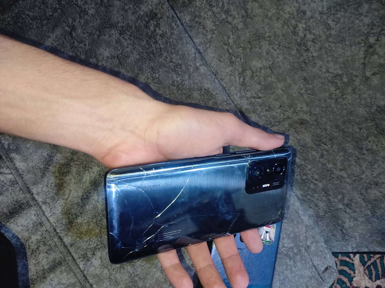 شاومي 11تي برو ذاكره ٢٥٦ رام ١٢+٤ معالج ٨٨٨ سناب دراجون اقوه معالج فقط ضهر مفطور ما ياثر يتبدل ب ١٠ الف سعره. ١٩٠ الف الجهاز شاشه ١٢٠ هرتز ببجي ١٢٠ فريم


**إذا كنت صاحب هذا الإعلان وتريد حذفه لأي سبب، رجاءا أرسل رسالة إلى الدعم الفني**