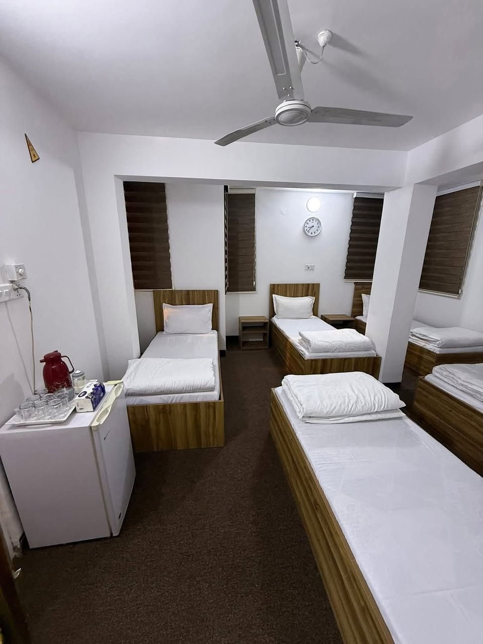 فندق عطا ء الكريم السياحي – كربلاء المقدسة
نستقبل زائرين الكرام في شهر شعبان

📍 الموقع: كربلاء – كربلاء المقدسة – سيطرة أحمد الوائلي

شارع المحيط – سيطرة إبراهيم المجاب قرب مكتب سيد جواد المختار

🚶‍♂️ يبعد 3 دقائق فقط عن الحرم

📱 للحجز والاستفسار (واتساب و اتصال):

📞***********

🔴 6 سنوات واكثر يحسب نفر.

🔴 شرط التسكين البطاقة الوطنية الاصلية حصرا. (هوية الاحوال ❌ غير نافذة وجواز السفر العراقي ❌).

🔴 في حال عدم تطابق الرقم العائلي (للزوج والزوجة) يطلب عقد الزواج الاصلي حصرا.

🔴 نعتذر عن قبول أي مستمسك آخر.

🔴 النسخة الاصلية حصرا للمستمسكات ولا

⚠️ سارع بالحجز – الأماكن محدودة!
