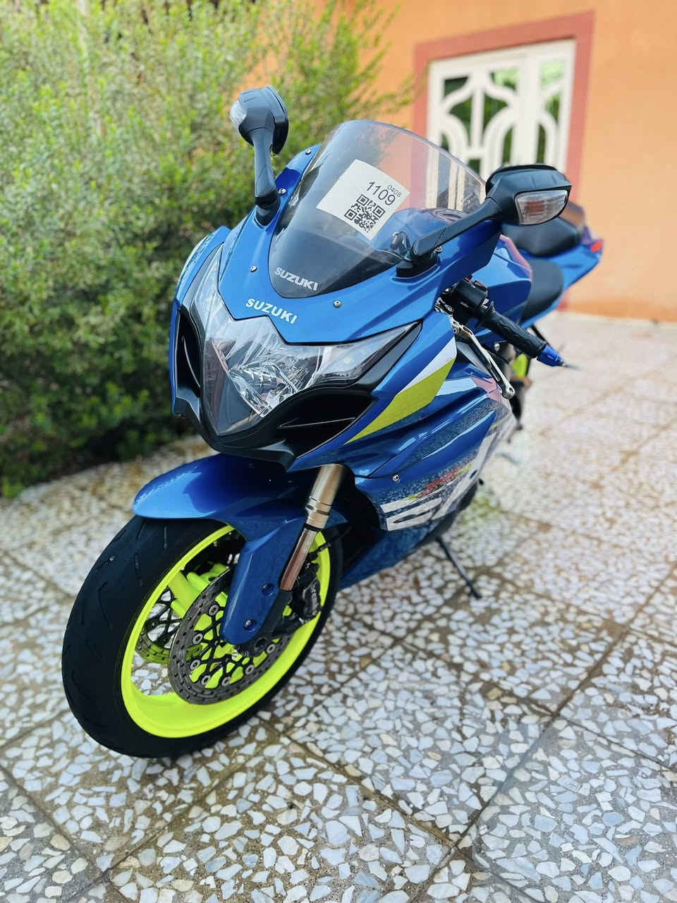 السلام عليكم جكسر1000ccللبيع موديل 15ماشيه 11دراجه بحاله الوكاله ومبرمجه 3مودات للاستفسار خاص او***********مكاني بابل
