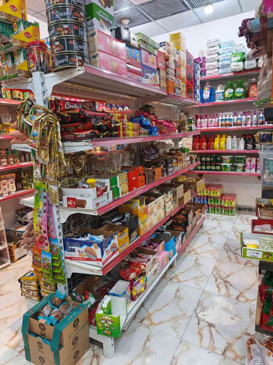 اسواق للبيع كامل مجهز
5 برادات عمودية
مجمده كبيره طول مترين ونص وحده 
سبلت عمودي 3 طن 
كامرات سستم كامل 
براد شركه بيبسي بغداد واحد 
مجهز مواد غذائية كامله 
ايجار المحل 250  الف 
مولد 5 امبير 
ودخله خير من الله 350 الى 400 باليوم الواحد 
سبب البيع عدم التفرغ 
العنوان الناصريه اسكان الصناعي نزله الاولى فرغ جامع 
للاستفسار على الرقم *********** وتساب أو ماسنجر 
بيع او مراوس بسيارة او  بقطعة زراعي
