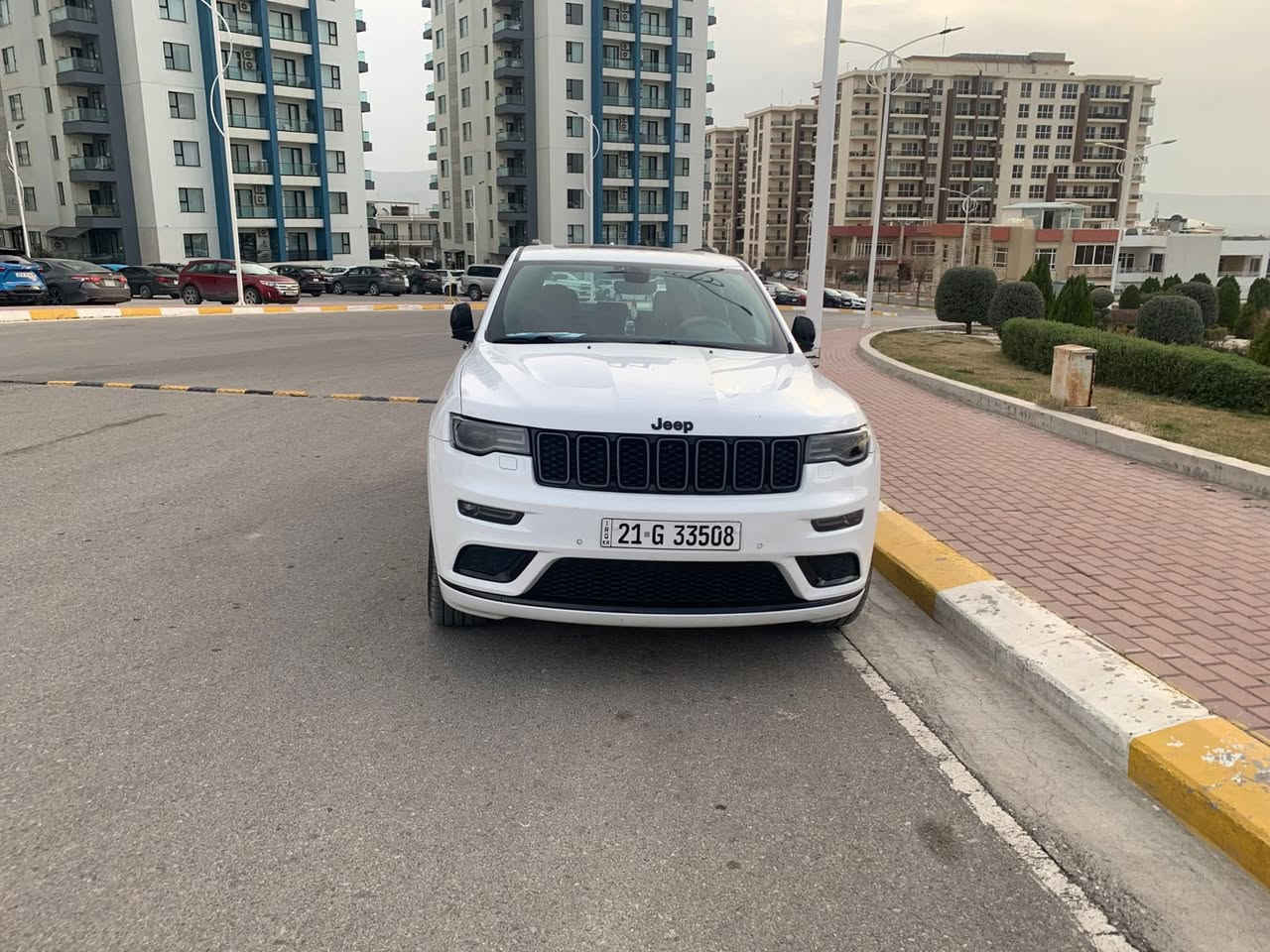 ‎جيب 2021 خليجي
‎ مواصفات S ماشية 36
فول مواصفات 
‎محرك 6 سلندر 3.6 L داخل الأسود 

‎🟪ســعــر👾 ::  
قفل ٣٦٠
اخوان اسف على الاطالة لأكن حبيت اوظح كلشي كلشي اكو بلسوك متفيدك اعبر المنشور
‎العداد :36ميل 
‎المواصفات ::داخل الاسود 
‎نقطة عمياء 
‎دفع رباعي 4x4
‎صفي المقاعد الأمامية كهربائية
‎ذاكرة لحفظ وضعيات الجلوس 
‎صفي المقاعد الأمامية مع تدفئة 
‎ويل قياس 20 انج
‎مقود السائق كهربائي 
‎تدفئة ستيرن 
‎سقف بانوراما
‎شاشه كبيرة 8.4 انج
‎نظام الملاحة (GPS) 
‎نظام خاص للطرق الوعرة 
‎مصابيح امامية زنون 
‎المصابيح الأمامية مع LED لايت 
‎كشافات ضباب بروجكتر زنون 
‎تشغيل عن بعد 
‎صندوق كهربائي
‎حساسات أمامية 
‎حساسات خلفية
‎كاميرا خلفية
‎بخاخ ماء لتنظيف المصابيح الامامية
‎مرايا بخاصية التعتيم الذاتي 
‎مرايا جانبية قابلة للطي
‎بلوتوث تلفون 
‎محدد سرعة 
‎نظام تشغيل واطفاء اوتماتيكي للمحرك للتوفير من صرف الوقود . ( Auto Start System )
‎نظام بريك اوتماتيكي ( Auto Break System )

‎مكان السياره :السليمانية 
‎***********رقم صاحب السيارة اي ستفسار على هذا الرقم 👇🏻
