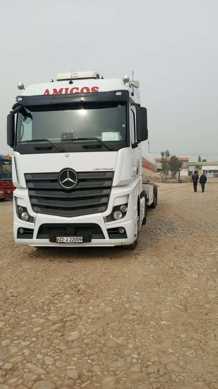 السلام عليكم للبيع بسعر مناسب جدا :
اكتروز موديل 2018 حجم 1845 جديدة جاهزة من كل شي حتى طوناج خزان درجة اولى مغلون تواصل معنا عبر الخاص او على الهاتف ( *********** )
