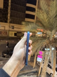 آيفون ١٣ عادي • ١٢٨ • بطارية وشاشة مبدلة