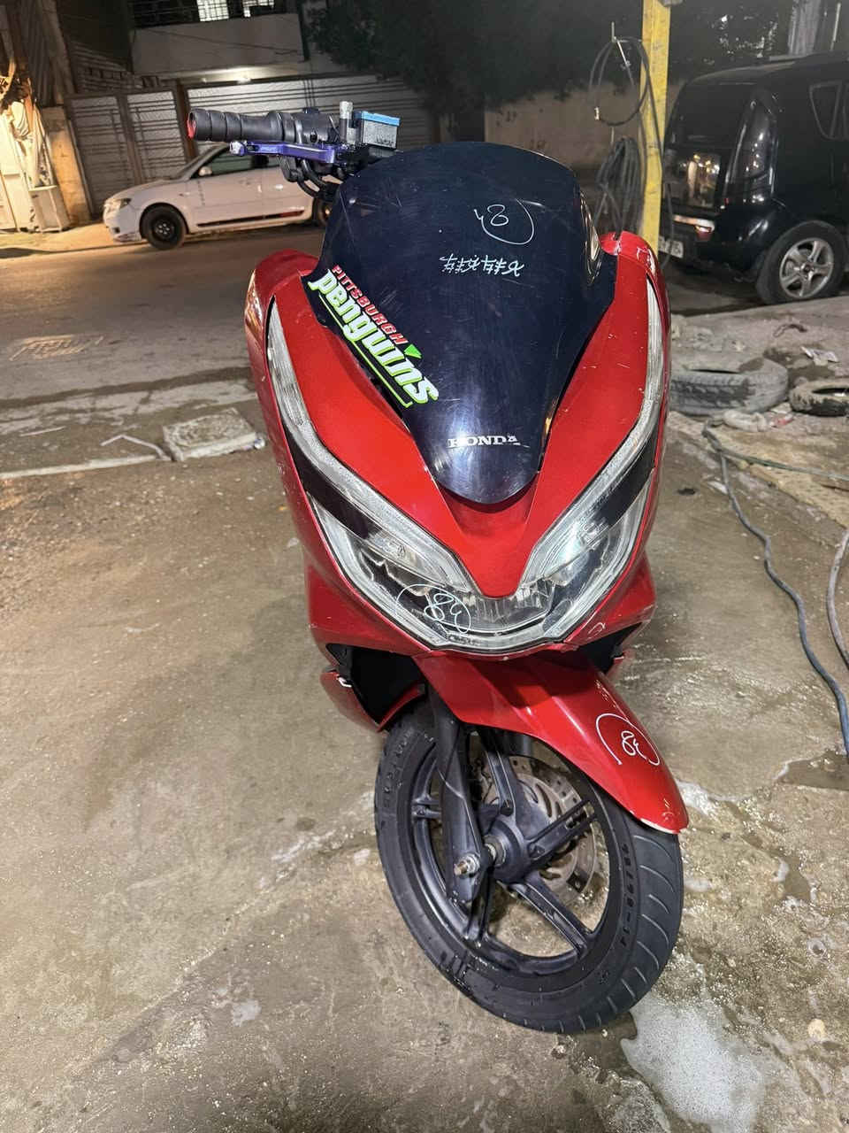 سلام عليكم pcx جيل ثالث دراجه تخبل مكينه ياباني خرسه متنسمع لل استفسار موجود خاص و اتصال ***********
