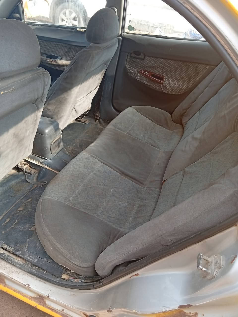 سيارا دايو نوبرا رقم كركوك جاهز كيرمحرك شرط صدر جديد باور كهرباء كوله شغاله فقط تايرات تعبان فقط مراوس اروس بيع سعرها ١٥بي مجال عنوان كركوك *********** تواصل وياهاي رقم
