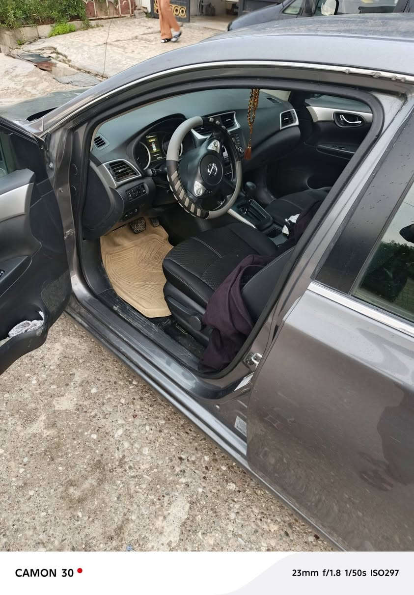 السلام عليكم نيسان سنتره ٢٠١٨ رقم كركوك سنويه ٢٠٣٠ هزه كامله سياره جديده مال بيت بيها تعديل بارد موضح بصوره بس هذا البقيه مكفوله كفاله عامه السعر ١٣٠وبيها مجال بسيط جدا السياره كركوك واحد حزيران عنوانها سياره مال جناي لتواصل والاستفسار ***********والسونار موضح ايضا
