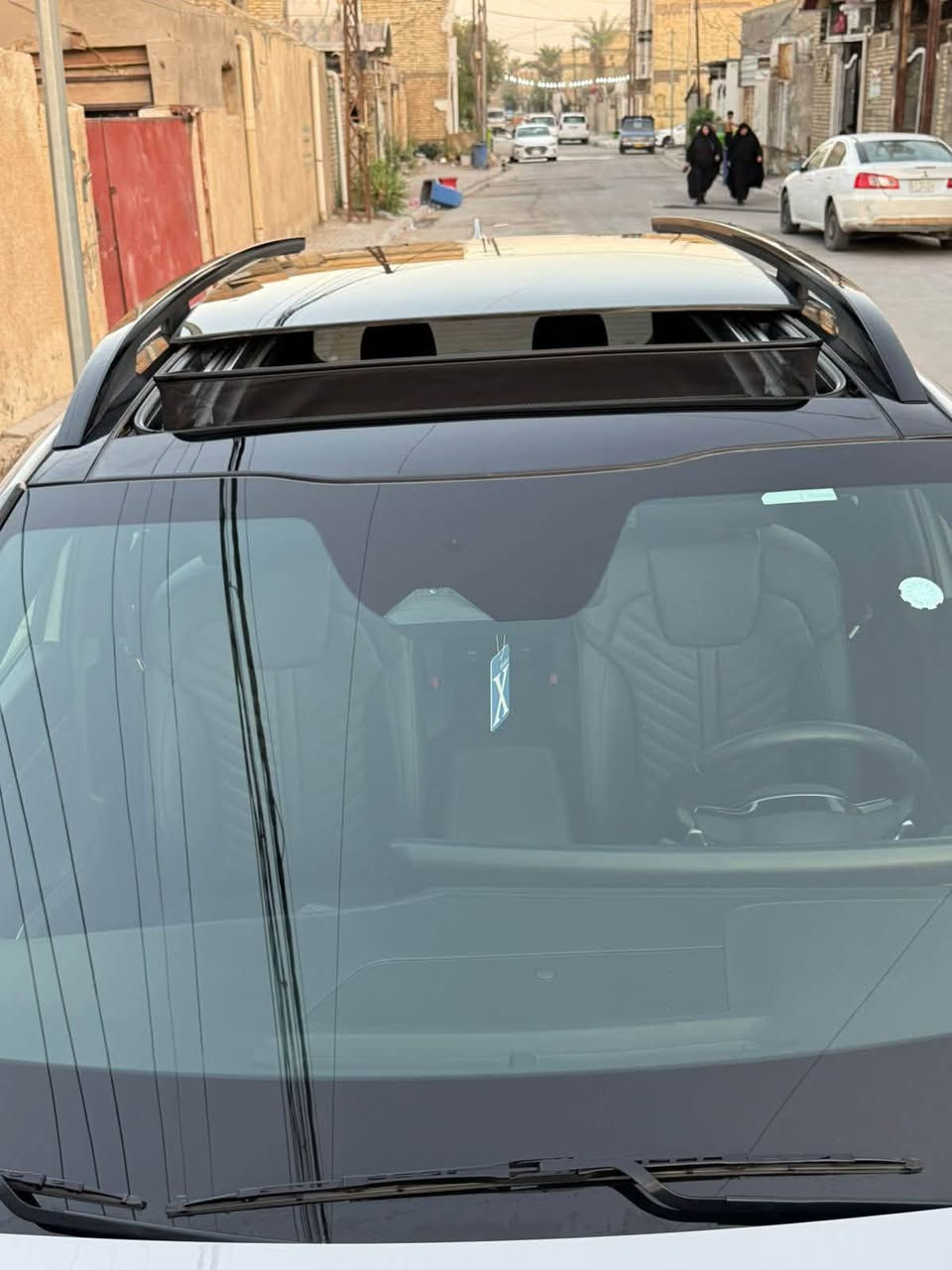 للبيع فقط كيا سورنتوا  2024 Sx.prestige Xlin اعلى فئه بالأمريكي والخليجي فول مواصفات 1/1
الحادث موضح بالصور 

‎مواصفاتها :-
. محرك 2500
‎اعلى فئه
تنته كنتاره
كامره بل مرايه
‎ mi(7)ماشيه
‎. بانوراما
‎ بصمة : تشغيل - ابواب - صندوك
صندوك كهرباء
‎ شاشة كبيرة على طول الدشبول تدعم كاربلاي واندرويد اوتو وفول تحكمات
‎ كيجات الكترونية متغيرة  حسب الوضعيات
‎. انظمة القيادة : سبورت - سمارت - نورمال
‎كشنات جلد 
كشنات خلفي امامي تبريد
تعويل من فولتيه الى واط يعني ينشد سيار مال كهرباء
‎.كراسي كهرباء فول تحكم  النزول اوتماتيك
‎. اضواء ترحيب عند الاقتراب مع ترحيب داخلي عند الصعود او المغادرة
‎. شحن وايرليس
‎كشنات Vp منفصله
منافذ تايب سي  في الكشنات 
‎. هاند بريك بصمة
‎. اوتو هولد
‎. كاميرات 360 مع كاميرات بالاشارات الجانبية مع وضعيات مختلفة للكاميرات
‎. فول رادارات امامية وخلفية وجانبية
‎. تحديد مسار ذكي
‎. قيادة أليه ذكية
‎. نقطة عمياء
‎. كروز سرعة
‎. تبريد وتدفئة كشنات مع تدفئة ستيرن
‎. سستم صوت هارمن
‎. خزن كشن سائق ميموري وضعيتان
‎. ويل كب حجم 20 وحساس اطار  
‎.  مري شفط 
اشاير بالمري
‎. تشغيل عن بعد
‎. شاشة لمس متغيرة لتحكم الميديا او لتبريد
‎. ستيرن فول تحكمات
بعد بيها مواصفات 
بغداد /شهداء العبيدي 
السعر290بي مجال
التواصل على الأرقام فقط
***********
