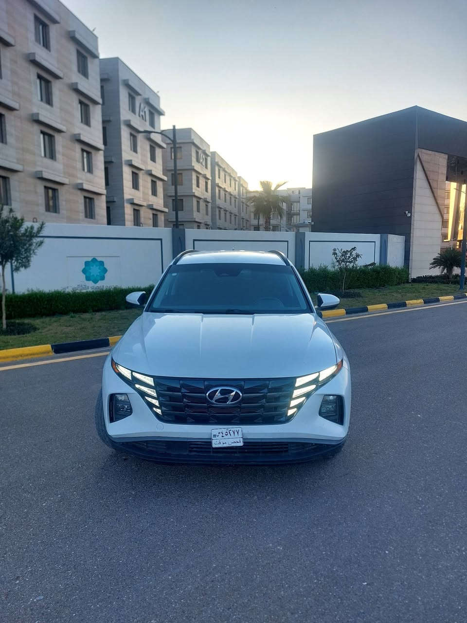 #للبيع #توسان 2024  
#تبديل #بنيد #فقط 
#سعر 175 بيه مجال بصيط 
___________
#موصفات #فول #عده #فتحه 
#داخل ابيض 
#كشنات كهرباء 
#تدفئه كشنات 
#صندوق كهرباء 
#محرك 2500 
#عدد ركاب 5 
#شاشه جبيره 
#ماشيه 29mميل
#سياره بصمه
#لاستفسار[***********]
#عنوان #زعفرانيه #اربع #شوارع
