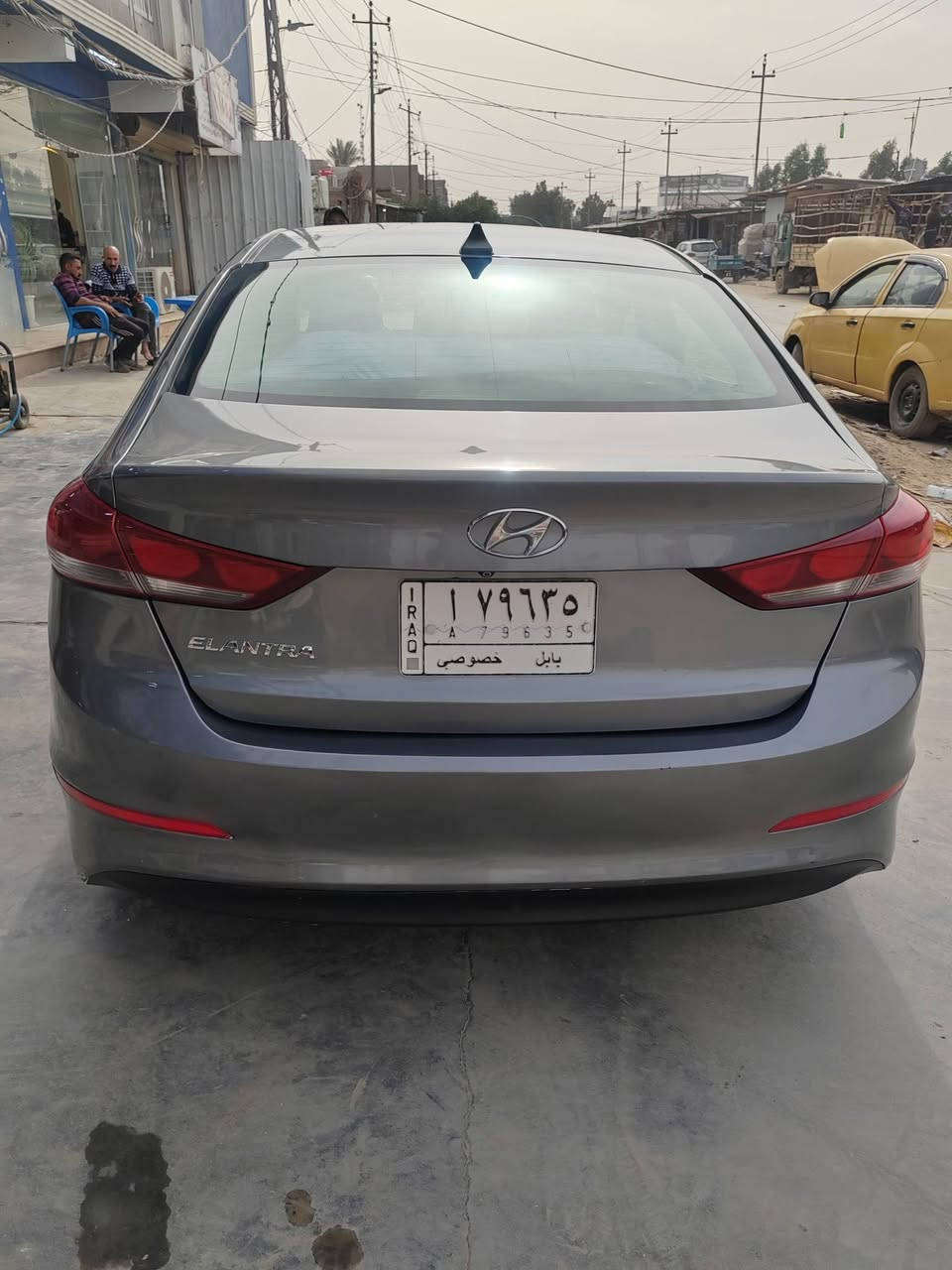 النترا موديل 2017 حادثه دعاميه اماميه فقط  السياره ليبل واحد كلهه  السعر 125
***********
