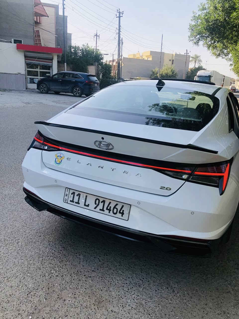 سلام عليكم النترا 2021 خليجيه فول مواصفات
فتحه ✅
بصمه ✅
اشاري مري ✅
تبريد قطعتين ✅
لد امامي خلفي ✅
تشغيل عن بعد ✅
مكان السيارة بغداد الجديدة 
***********
