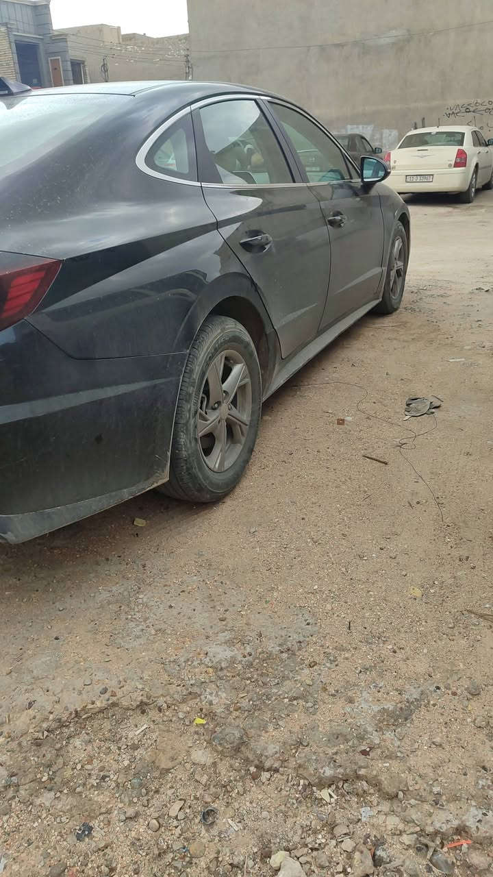 سوناتا موديل 2023
مكينة 2500 GDI
ماشيه 40 الف كيلومتر 
حادثها قطعه وحده فقط تبديل وصبغ

بدون فتحة 
داخل مخمل
تشغيل سويج 

مواصفات 

اوتو هولد 
هاند بريك كهرباء 
قياده شبه ذاتية 
٤ وضعيات قيادة 
شاشة تدعم ابل كاربلي واندرويد وايرليس 
حساس امامي وخلفي 
نقاط عمياء بالمرايا 
مبثت سرعة 
ورادار تثبيت مسار

السيارة رقم اربيل جديد الهزة مالتها تخلص بشهر ال٩
السعر 169 وبيها مجال 
للاستفسار 
***********
