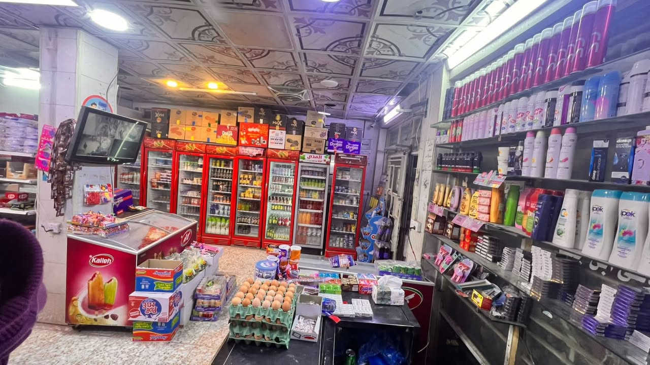 السلام عليكم اسواق للبيع لعدم التفرغ الموقع :حي المعلمين قرب زمزم اسواق ركن للاستفسار ***********
