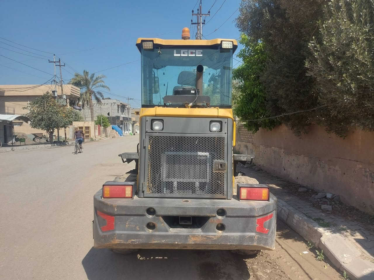 شفل صيني موديل2021  للبيع 
للتواصل  ***********
