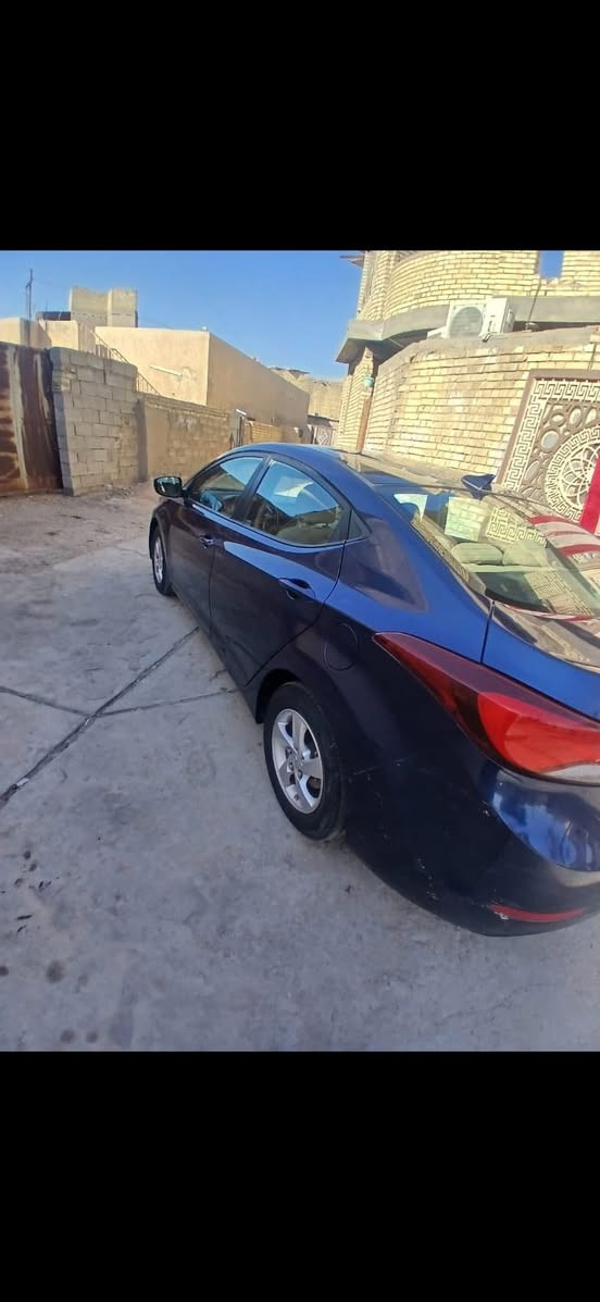 النترا موديل 16 مكينه 1800دوش
بيها قطع صبغ ابيع حزام 

حادثها بجم 

السياره جاهزه من كلشي صدر جديد تايرات جدد يعني ترايك وين ميعجبك 

مواصفات عاديه 

سعرها ١٠٥وبيها مجال
مكاني بغداد الزعفرانية

***********
