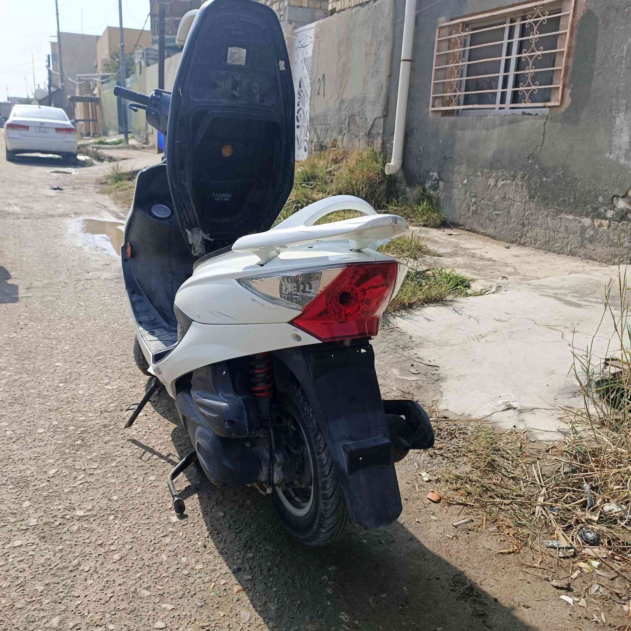 سلام عليكم دراجه كامكو بوليس موديل 2014 دراجه رمبه  مكفوله من كلشي مكينه كهربائيات السعر 800 الف وبيها مجال للطيبين ***********الرقم
