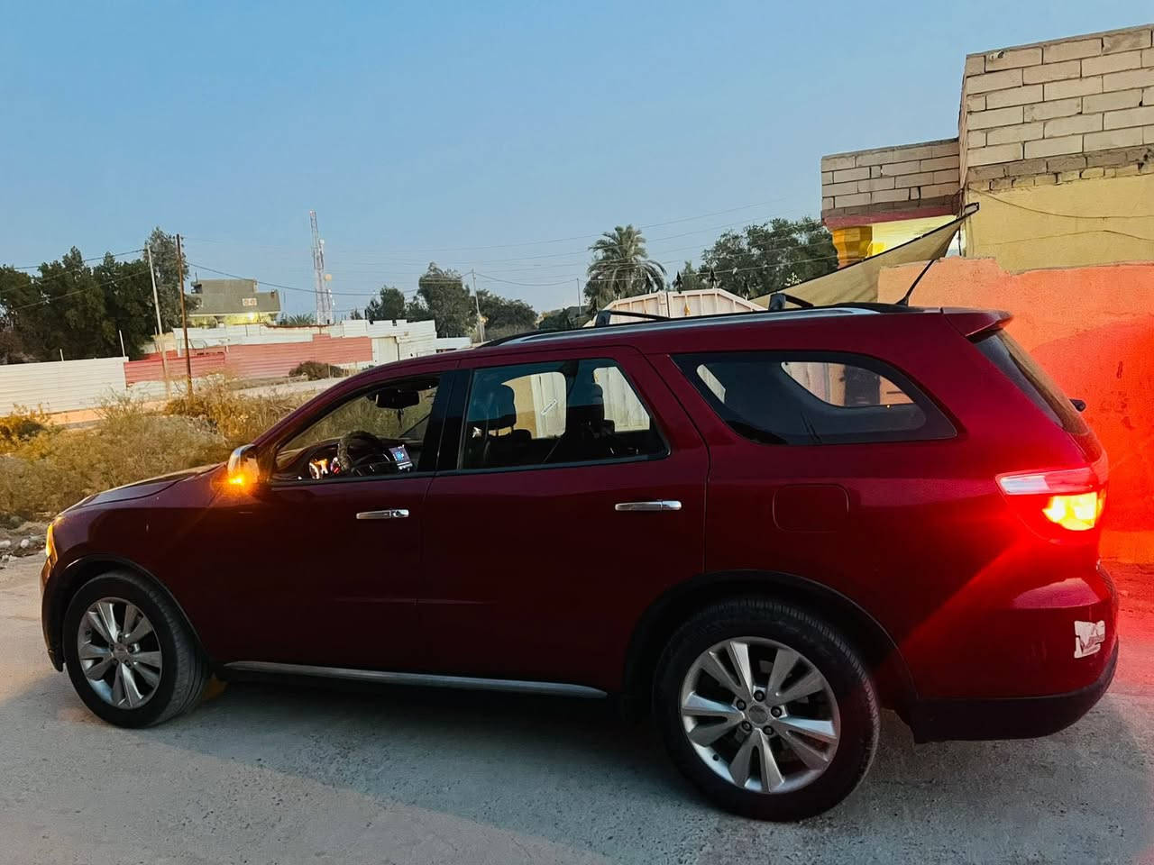 السلام عليكم دورنكو 2011 مكينة هيمي 8 سلندر 5700 ضربتهة جاملغ وبنيد فقط جاملغ الايمن مبدل وسونار مالتهة موجود تبريد تدفئة فتحة سقف جاهزة السياره مناقصهة شي رقم بغداد مشروع وطني مكانهة ناصرية سعر 150 وبيهة مجال رقم الهاتف
***********
