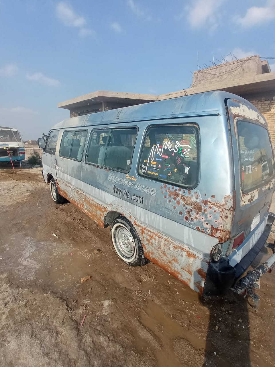 السلام عليكم ورحمه الله وبركاته كيه اسيا للبيع موديل 94 سنويه لل2028 سياره حلوه جاهزه تخم تاير مكينه كير اكسل كفاله مكينه 3000 عنوان بابل السعر 25 وبيها مجال حك الجيه ***********
