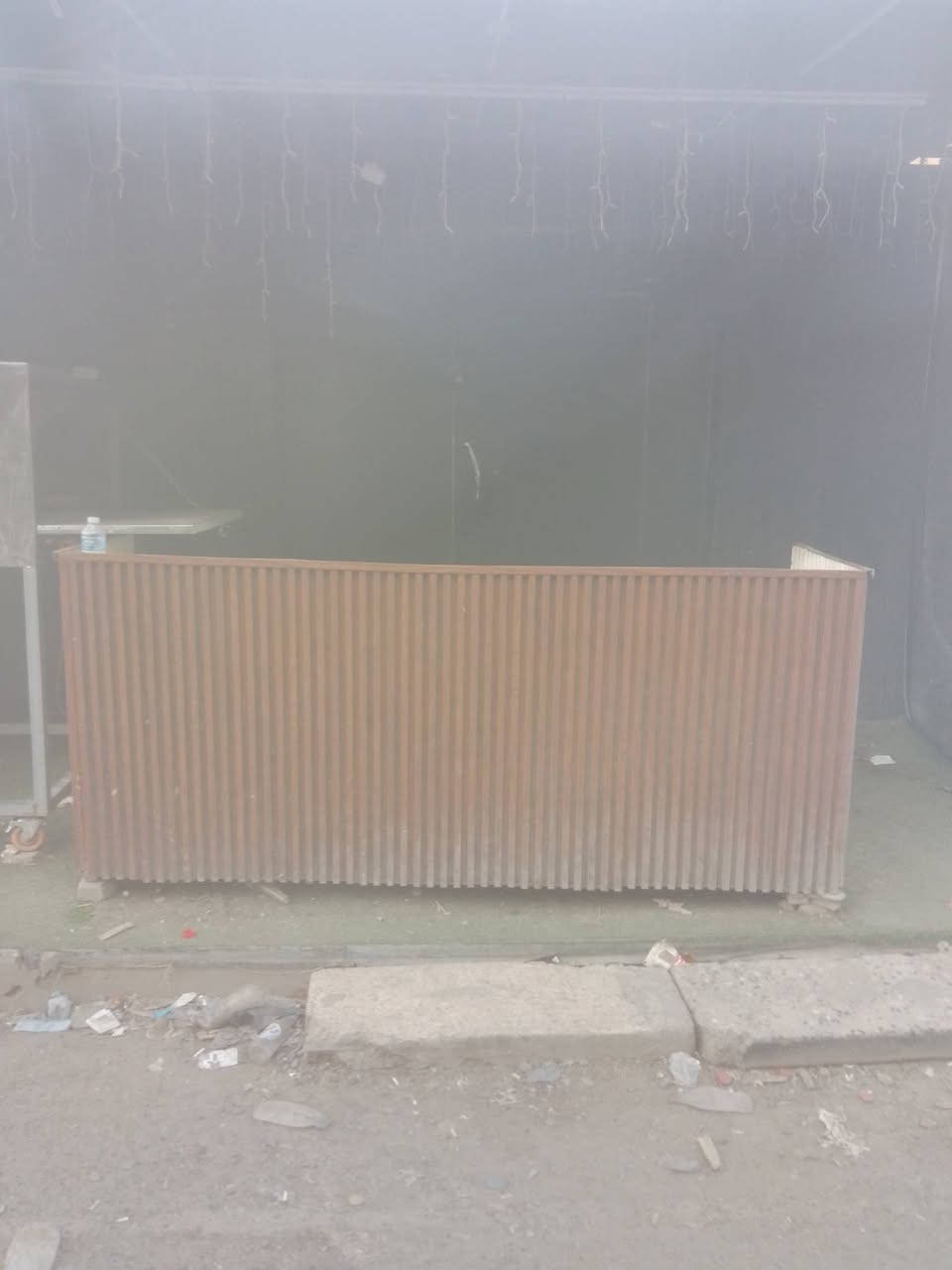 ميز الطول 2متر ونص نضيف جدا بلاويد ضد الماء والرطوبه خانتين حديد ثقيل سعر125الف


**إذا كنت صاحب هذا الإعلان وتريد حذفه لأي سبب، رجاءا أرسل رسالة إلى الدعم الفني**