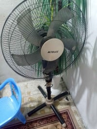 بنكهة سعره 20 للتواصل 07731547895