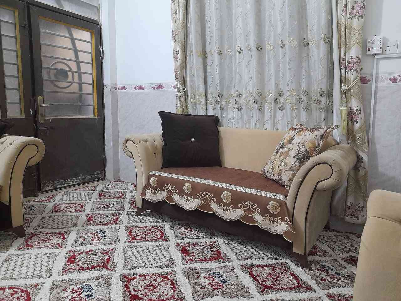 تخم قنفات للبيع عشر مقاعد جديد بدون اي ضرر
مع الكوشات و٣ طبلات زجاج 
السعر : ٢٥٠ وبي مجال 
للإستفسار:***********
