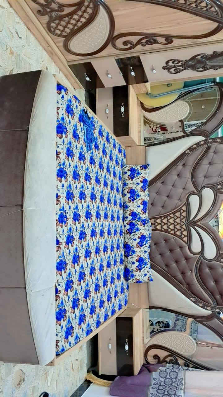 غرفة نوم للبيع ٨
نضيفة بس بيهة ملاحضات
للبيع السعر ٦٠٠ وبيهة مجال
مكاني زعفرانية
الاستفسار
***********
