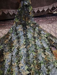 بدله تمويه. ٢٥ مع التوصيل 07706985501