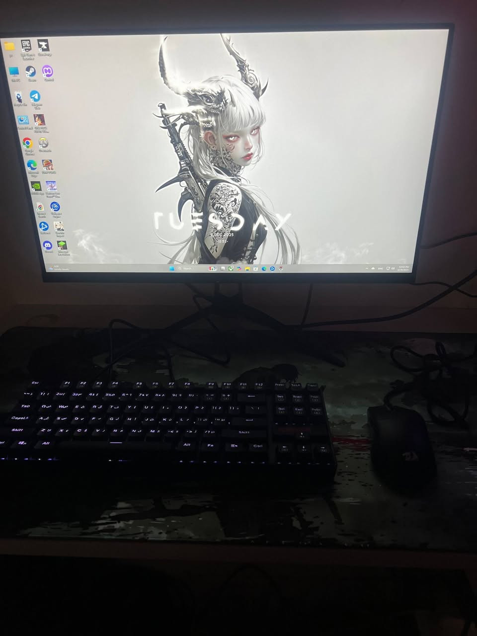 تجميعة pc نضيفة كلش استخدام أسبوعين اي شي ضمن تجميعه مع كارتون خاص به و وصل ضمان على قطع

 • المعالج (Processor / CPU): Intel Core i5-12400F
 • اللوحة الأم (Motherboard): ASUS Prime H610M-K
 • كرت الشاشة (Graphics Card / GPU): ASUS Dual RTX 5060 8GB
 • الذاكرة العشوائية (RAM): TeamGroup DDR4
 • قرص التخزين NVMe (SSD / M.2): TeamGroup 1TB NVMe
 • مزود طاقة (Power Supply / PSU): DeepCool PF600 600W
 • كيس الحاسبة (Case): CG77 Black
 • مبرد المعالج (CPU Cooler): DeepCool AG400
 • الشاشة (Monitor): Gigabyte 
GS27FA FHD
ماوس و كيبورد ريد دراكون و ماوس باد 
مع حساب ستيم 10000 لعبه أوف لاين 
مكان كربلاء طويريج
اي تفاصيل ثانيه 
تواصل خاص أو رقم *********** 
سعر 1،500
