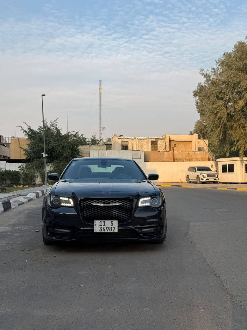 السلام عليكم كرايسلر اوباما 2019 S  فول عده فتحه 186 
مكاني بغداد شهداء السيديه 
***********
