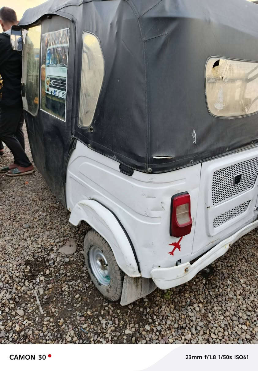 السلام عليكم ٢٢ للبيع كفاله عده الكشر بيه رصعات ع البارد ترجع *********** رقم إنكليزي باسمي بغداد حي السفير
