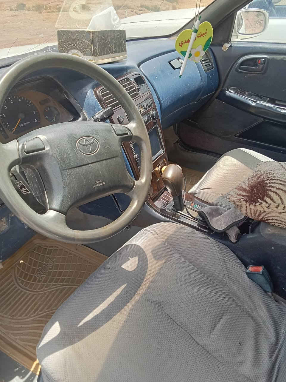 السلام عليكم كرستا 94 مكفولة من الكص راعيها موجود تحويل سنويه منتهبه محرك كير مكفول كهربائية شغاله تخم تاير حداده نضيفه نقص تبريد 36 وبيه مجال ***********
