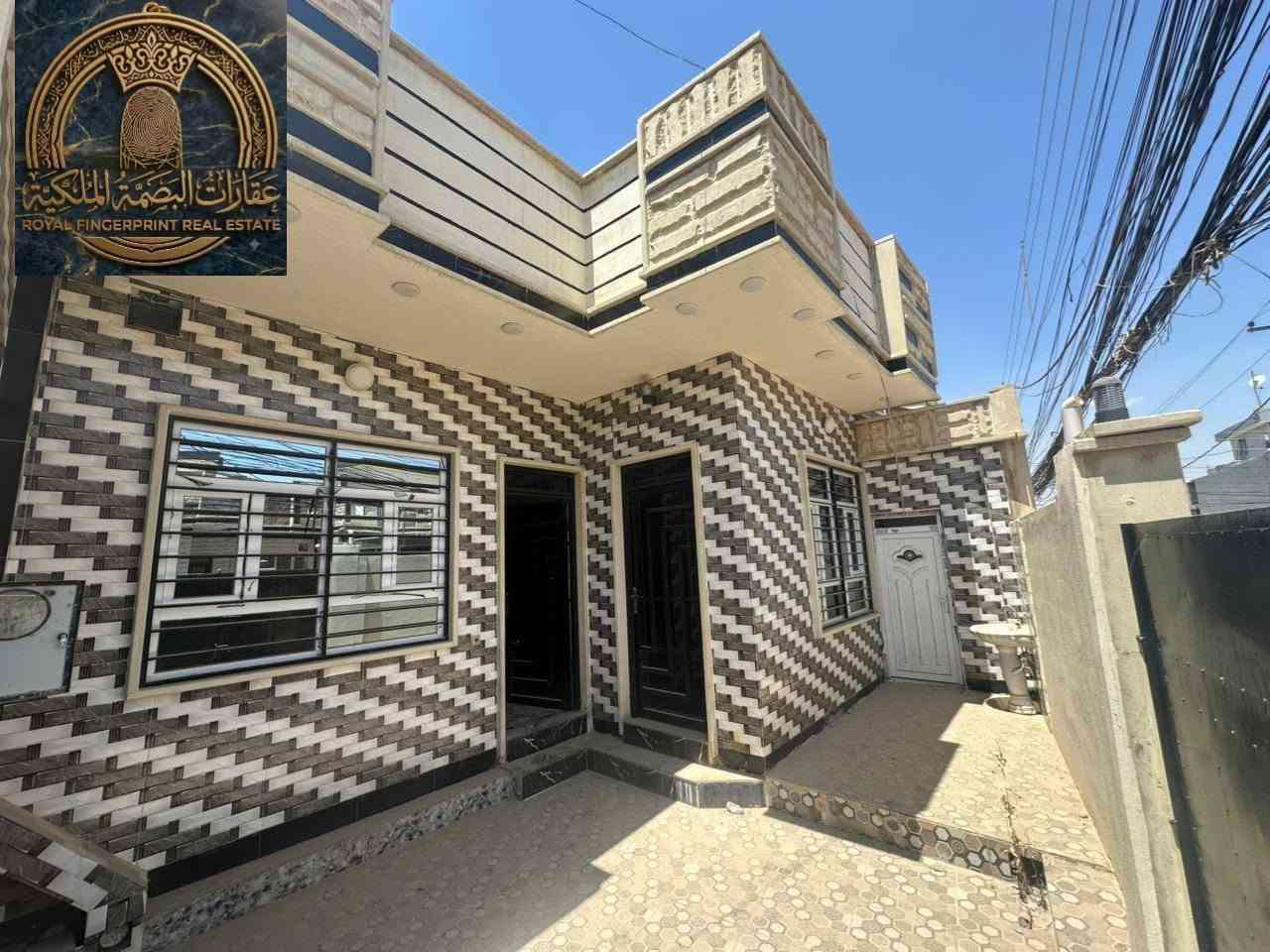 دار للبيع 🏘 ركن عدد  ( 2)   السعر جدا مناسب
موقع الدار في منطقه القوسيات خلف معمل غاز توفيق
مساحه 180 متر 
واجهه 8
3 غرف نوم 

سعر 65 مليون وبيه مجال 

الاستفسار اتصل على الارقام التاليه
***********     ابو براق 
***********     ابو راكان 

   #عقارات_البصمة_الملكية
#مقاولات_عامه_بناء_بالقساط  #بيع_وشراء_الدور_والاراضي

