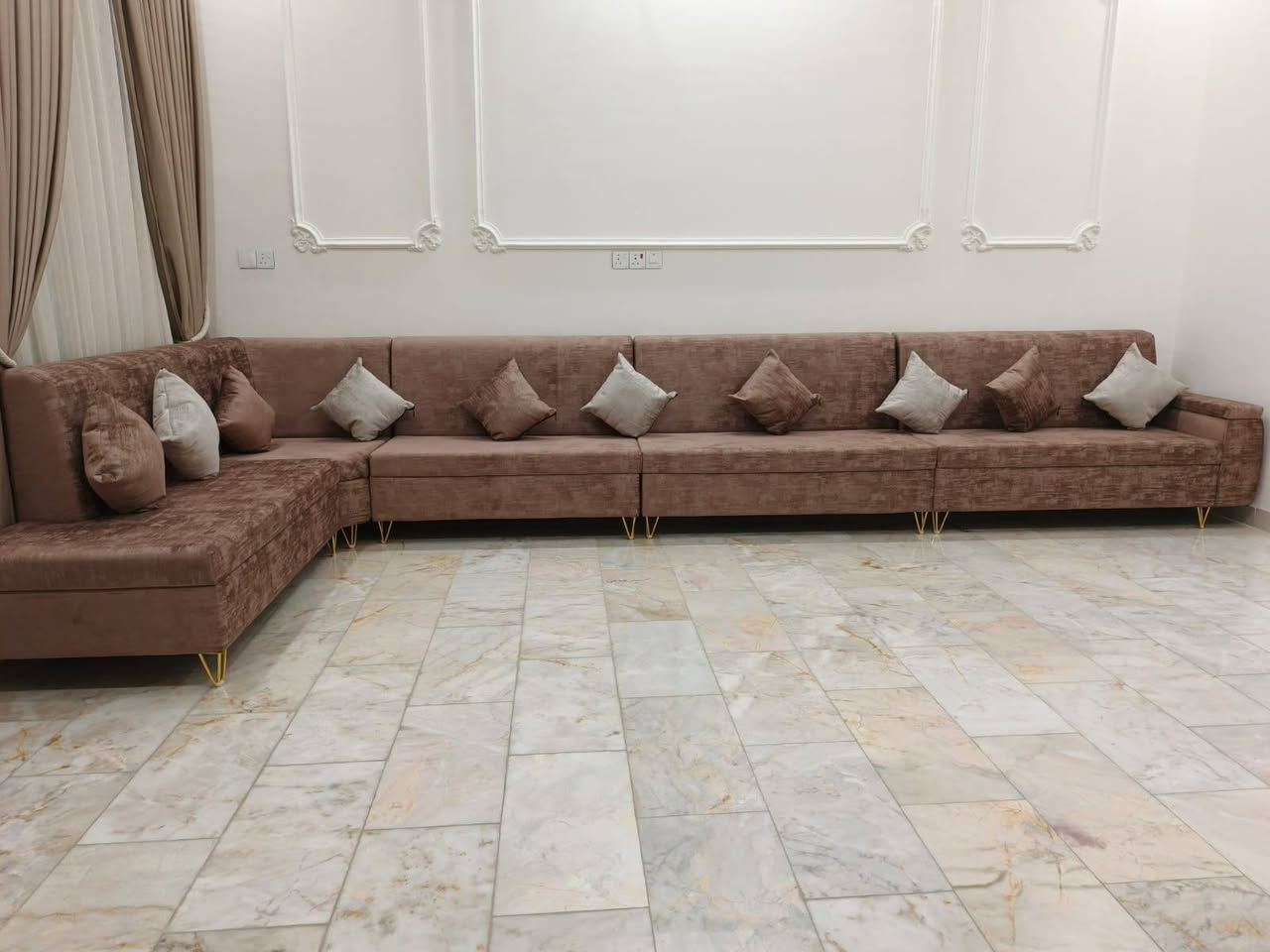 دوشمه ونجاره بركات أل البيت   للدوشمه التخامه نشأ كافه تخامه والدواوين بضمان حقيقي 5 سنوات الى 10 سنوات تزكام درجه اولى من مواد عالميه
بلوك صاج بورد 🇫🇮
خشب روسي 🇷🇺
قماش تركي 🇹🇷
اسفنج هاي اكسترا 🇮🇶
رجل تخم تركي بانواعه 🇹🇷
والعمل عراقي بأيادي محترفه وجميع الموديلات والتصاميم من ذوق الزبون  
العنوان/ديوانيه حي الظباط قرب قطاع الصحي الثاني 
رقم هاتف ***********
@أبرز المعجبين 
ديوانيه حبيبتي
