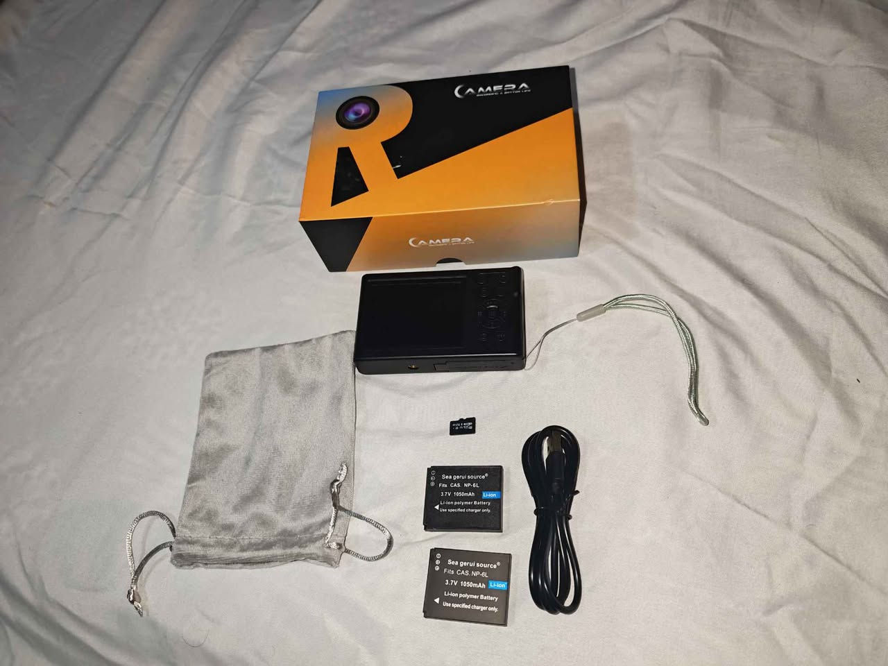 كاميرا رقمية مدمجة Point and Shoot) من علامة Nugfelis، وهي كاميرا مصممة للمبتدئين والطلاب وتتميز بالمواصفات التالية:

دقة التصوير: دقة صور تصل إلى 48

ميجابكسل.

التكبير (Zoom) ميزة تكبير رقمي تصل إلى 16

مرة (16).

التخزين تأتي مع بطاقة ذاكرة بسعة 32

جيجابايت .

الميزات الإضافية مزودة بتقنية مضادة للاهتزاز

(Anti-shake) لتثبيت الصور، وتدعم تسجيل الفيديو، كما يمكن استخدامها ككاميرا ويب.

التصميم تصميم مدمج وخفيف الوزن يسهل حمله وتعتبر خياراً اقتصادياً للاستخدام اليومي أربيل, العراق


**إذا كنت صاحب هذا الإعلان وتريد حذفه لأي سبب، رجاءا أرسل رسالة إلى الدعم الفني**