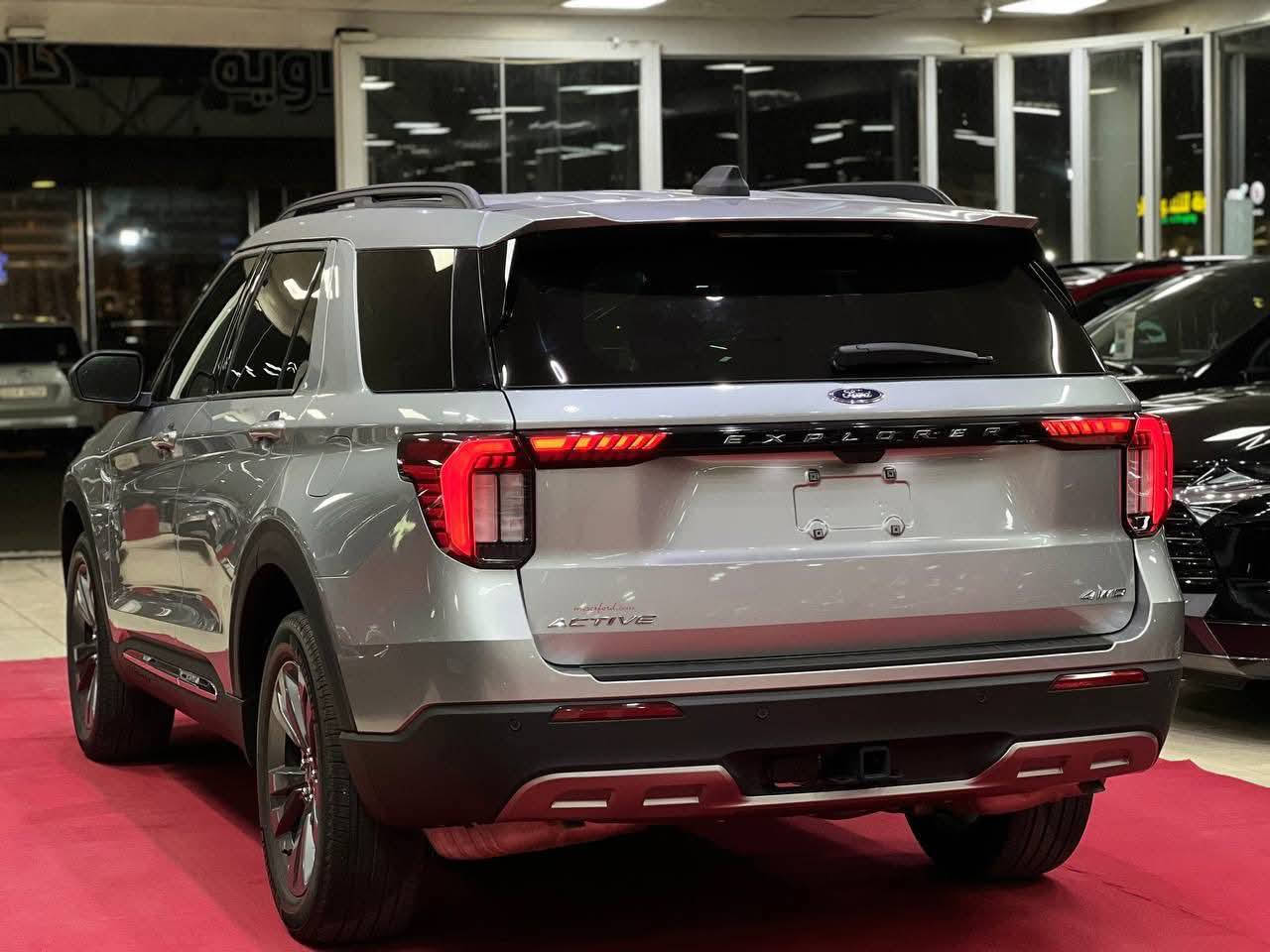 للبيع او المراوس.... الوحش الامريكي
𝟐𝟎𝟐5 𝐅𝐎𝐑𝐃 𝐄𝐗𝐏𝐋𝐎𝐑𝐄𝐑-ACTIVE

فورد اكسبلور (ACTIVE) موديل : 2025

اللون : سلفر (بلاتينيوم) 

عدد المقاعد ( 7.راكب )

عداد المسافة : 4  الف زيروه

حجم المحرك : 2.3L TURBO (4,سلندر)
الكير: 10سرع
الضرر : كما موضح في الصور (لايت ..شباك ..دعاميه اماميه فقط بدوي صبغ بدون بارد) 
رقم الشاصي مرفقة مع صور الحادث
✅السياره مكفولة من الصبغ عدا الدعاميه الأمامية والبنيد مقدار اصبعين سحب فقط  ✅
 الايرباك(دركه وبرده فقط) راجعه سستم %100
المواصفات : ACTIVE
فـــول فـــول مـــواصفـــات 1/1 عدا البونراما
داخل جلاد اصلي مطعم بيجي رصاصي بلادي
دةبـــل اكســـل : 𝟒𝐖𝐃
كيـــج الكتـــرونــــي
بصمة ابــــواب عدد 5 بصمات
بصمة تشـــغيـــل عن بعد
تشغيل عن بعد ,𝐑𝐄𝐌𝐎𝐓𝐄 𝐒𝐓𝐀𝐑𝐓
سيتم سماعات ,𝐁𝐀𝐍𝐆&𝐎𝐋𝐔𝐅𝐒𝐄𝐍
شاشة دشبول ديجيتال
شاحن هاتف لاسلكي 
كاميرة دواره ابلادي
كاميرة امامي
كاميرة خلفي
كيـــر مـــاوس 
هـــانـــد بـــريـــك بصمة
اوتو هولد (𝐀𝐔𝐓𝐎 𝐇𝐎𝐋𝐃)
اوتو ستارات (𝐀𝐔𝐓𝐎 𝐒𝐓𝐀𝐑𝐃)
اوتو ستوب (𝐀𝐔𝐓𝐎 𝐒𝐓𝐎𝐏)
مانع الاصطدام الاستباقي
رادار امامي (تحديد مسار)
رادار جانبي  (نقاط عمياء)
رادار خلفي (التحذير من الاصطدام)
حساسات 
حساسات امامي 
حساسات جانبي
حساسات خلفي
نظام (𝐄𝐂𝐎)
نظام (𝐍𝐎𝐑𝐌𝐀𝐋)
نظام (𝐒𝐏𝐎𝐑𝐓)
نظام (𝐓𝐎𝐖/𝐇𝐀𝐔𝐋)
نظام (𝐒𝐋𝐈𝐏𝐏𝐄𝐑𝐘)
تحكمات استيرن
استيرن هيتر (تدفئة تبريد) 
كشنات جلد (تدفئة تبريد ) 
كشنات كهربائي 
كشنات هيتر 
صندوق شفط كهربائي 
لايتات 𝐋𝐄𝐃 ليد وعدسة زينون بيلادي
بلوجكترات 𝐋𝐄𝐃 ليد بيلادي
بكلايتات 𝐋𝐄𝐃 ليد بيلادي
ويــــل كــــروم 20
السعر... 275$ مع كل المجال
تفاصيل اكثر الاتصال على ارقام التالية
ابو وسام الزريجاوي

☎️***********
السماوه
