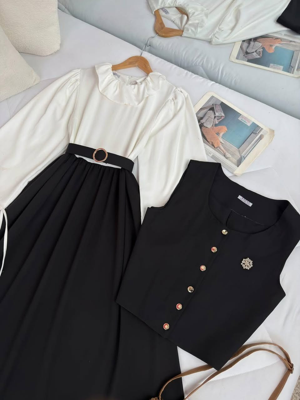 🧿﷽ وعلى الله توكلنا 🧿

لا تعلن الخطوات اعلن الوصول🫰🏻🚶
جديدنا لاينتهي وبضاعتنه غير😌😉

فستان قطعتين 
 دابل تركي بهاري🇹🇷
مرتب نازك 

القياسات يلبس 👇 
38 40 42 44 46 48 فاو, البصرة


**إذا كنت صاحب هذا الإعلان وتريد حذفه لأي سبب، رجاءا أرسل رسالة إلى الدعم الفني**