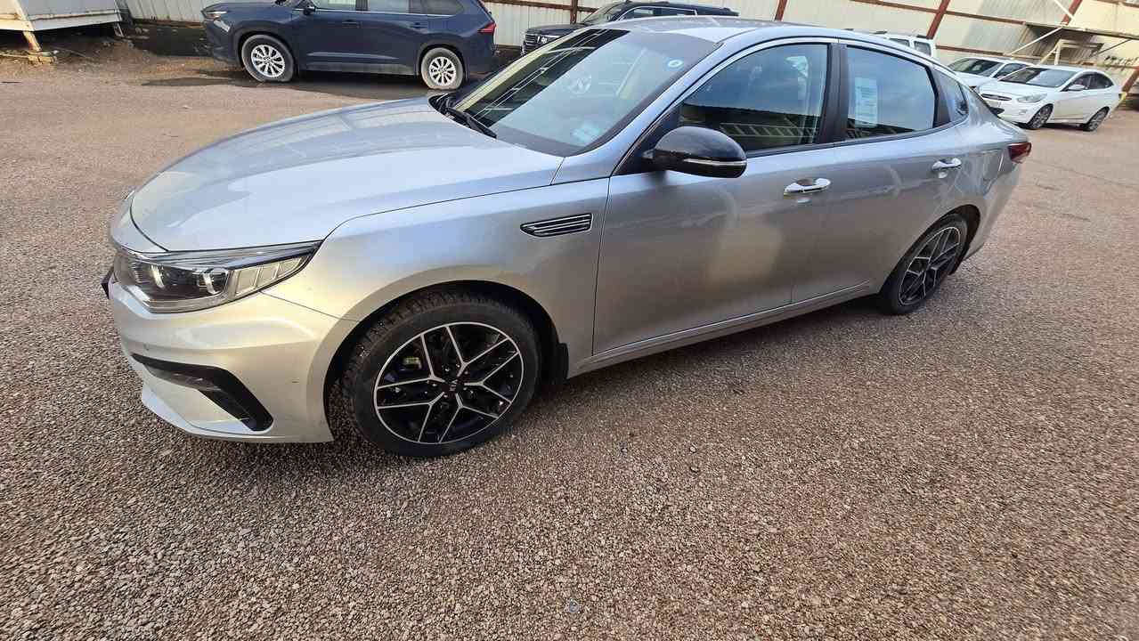 اوبتما 2020
رقم بغداد بسمي
فول عدا البنراما
2400 محرك
بصمة
كامره دوراه
ماشية 92
السعر 188
مكان سياره سماوه حی الحکم 
الاستفسار ***********
***********
