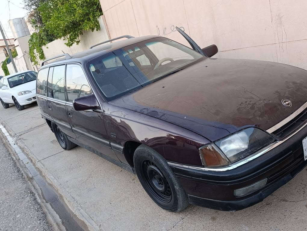 للبيع
اوبل اوميكا 1991 

كير عادي 

حجم 20 
بدون ضرر مكان دبلات بلاد بدون خياس 
صبغ عام الجماليه 

رقم كركوك شرط تحويل 

مكان كركوك 

سعر 29 وبي مجال بسيط كركوك, العراق


**إذا كنت صاحب هذا الإعلان وتريد حذفه لأي سبب، رجاءا أرسل رسالة إلى الدعم الفني**