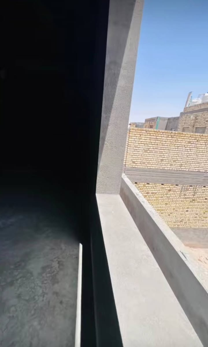 كادر لبخ اسود وبياض وخارجي وجهات سقل و طلس عمل درجه اولى ***********
