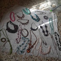 اكسسوارات شخصية • للبيع